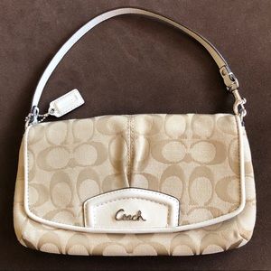 Coach clutch wristlet in signature canvas